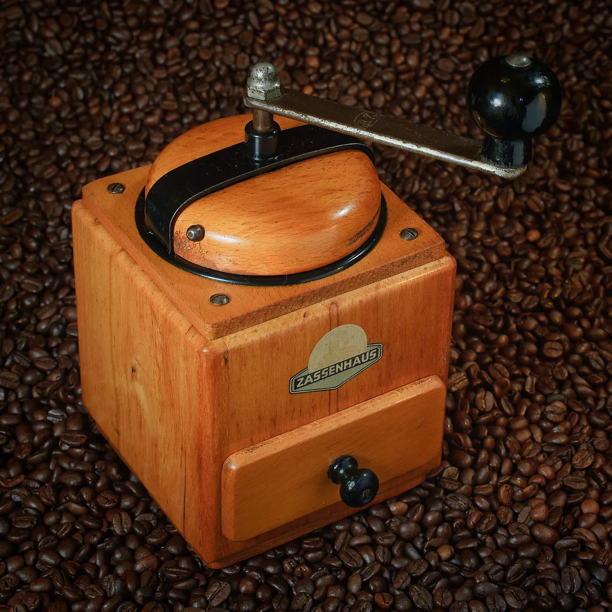 Molino manual de café para una molienda gruesa